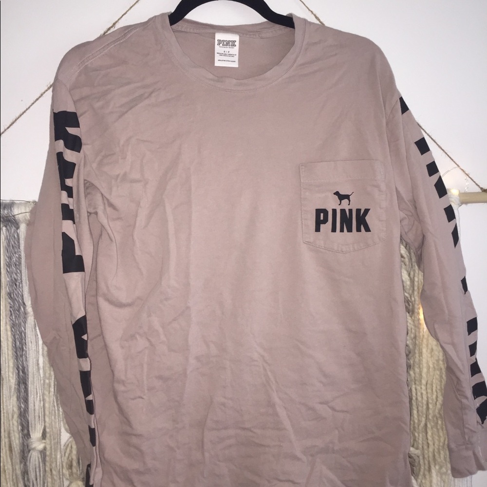 ON HOLD VS PINK pocket long sleeve